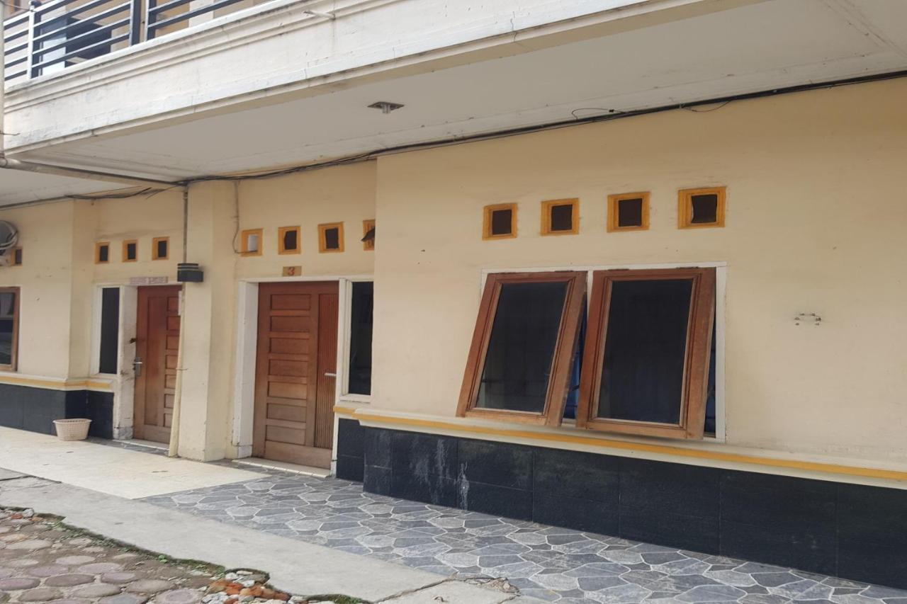 Oyo 91647 Sanina Residence Pematangsiantar Εξωτερικό φωτογραφία