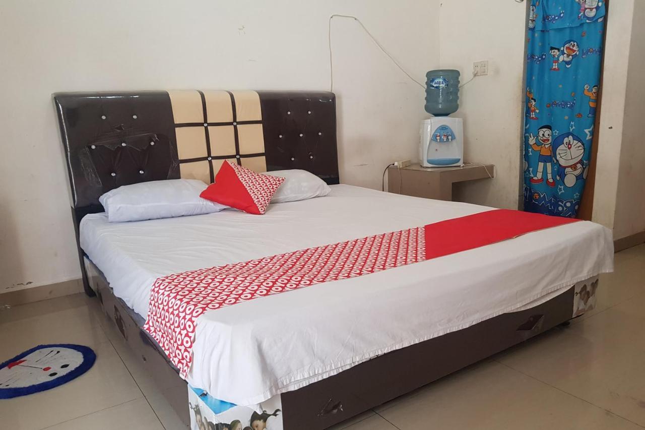 Oyo 91647 Sanina Residence Pematangsiantar Εξωτερικό φωτογραφία